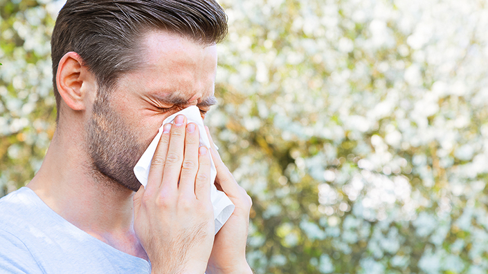 découvrez pourquoi les cas d'intoxication au cbd sont en augmentation, quels sont les risques liés à sa consommation et comment se protéger. consultez notre analyse détaillée pour mieux comprendre ce phénomène.