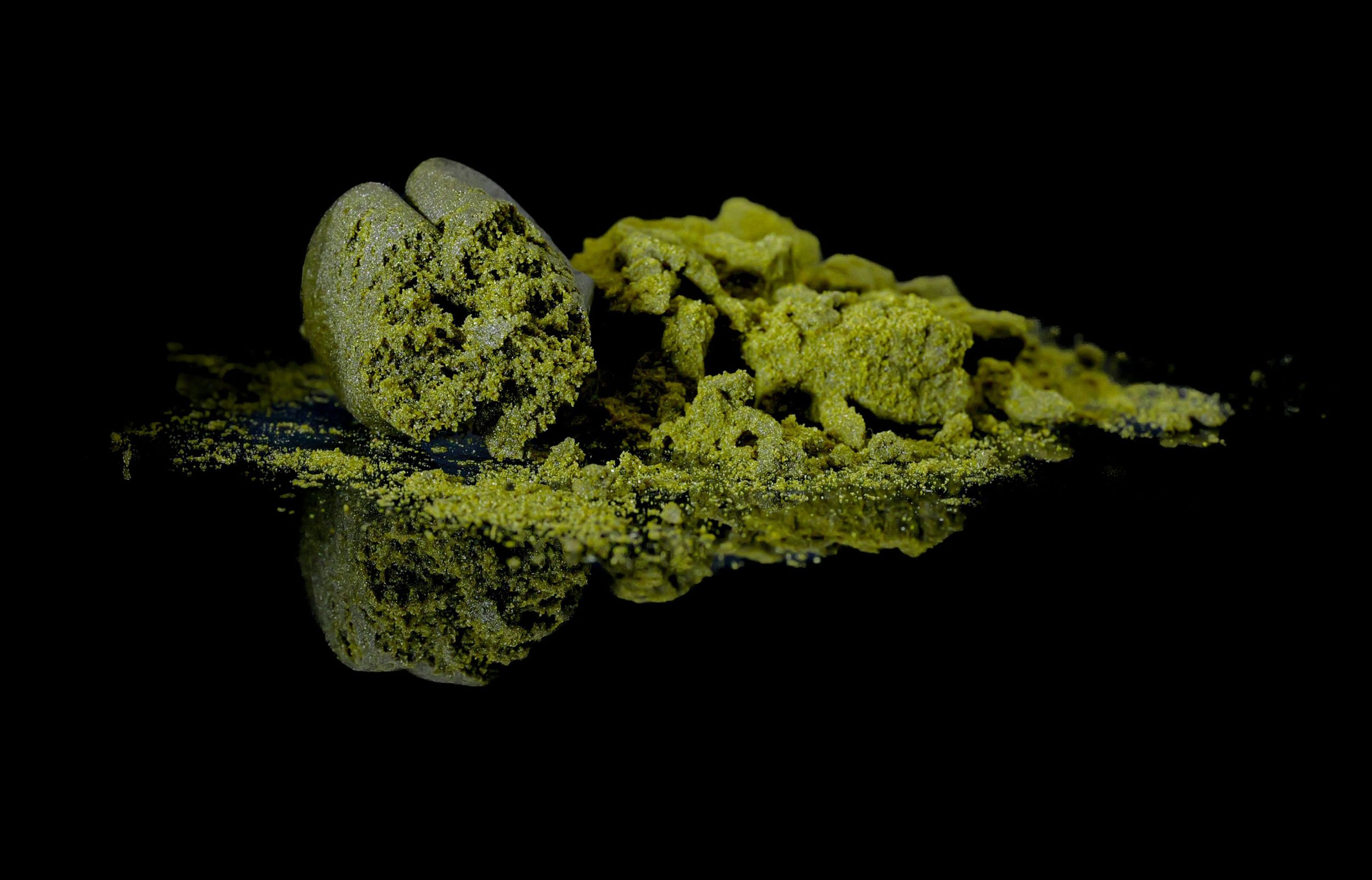 découvrez tout sur le hash cbd en 2025 : tendances, bienfaits, méthodes d’utilisation et législation. informez-vous sur les nouveautés du marché du hash cbd cette année.