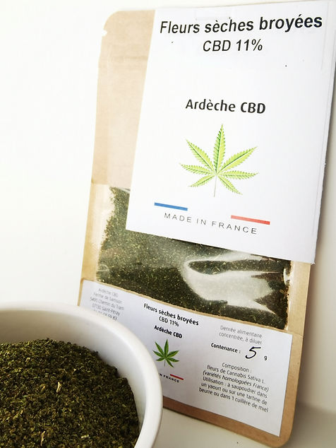 les agriculteurs royannais expriment leur satisfaction quant à la culture du chanvre cbd, soulignant ses bienfaits économiques et agricoles.