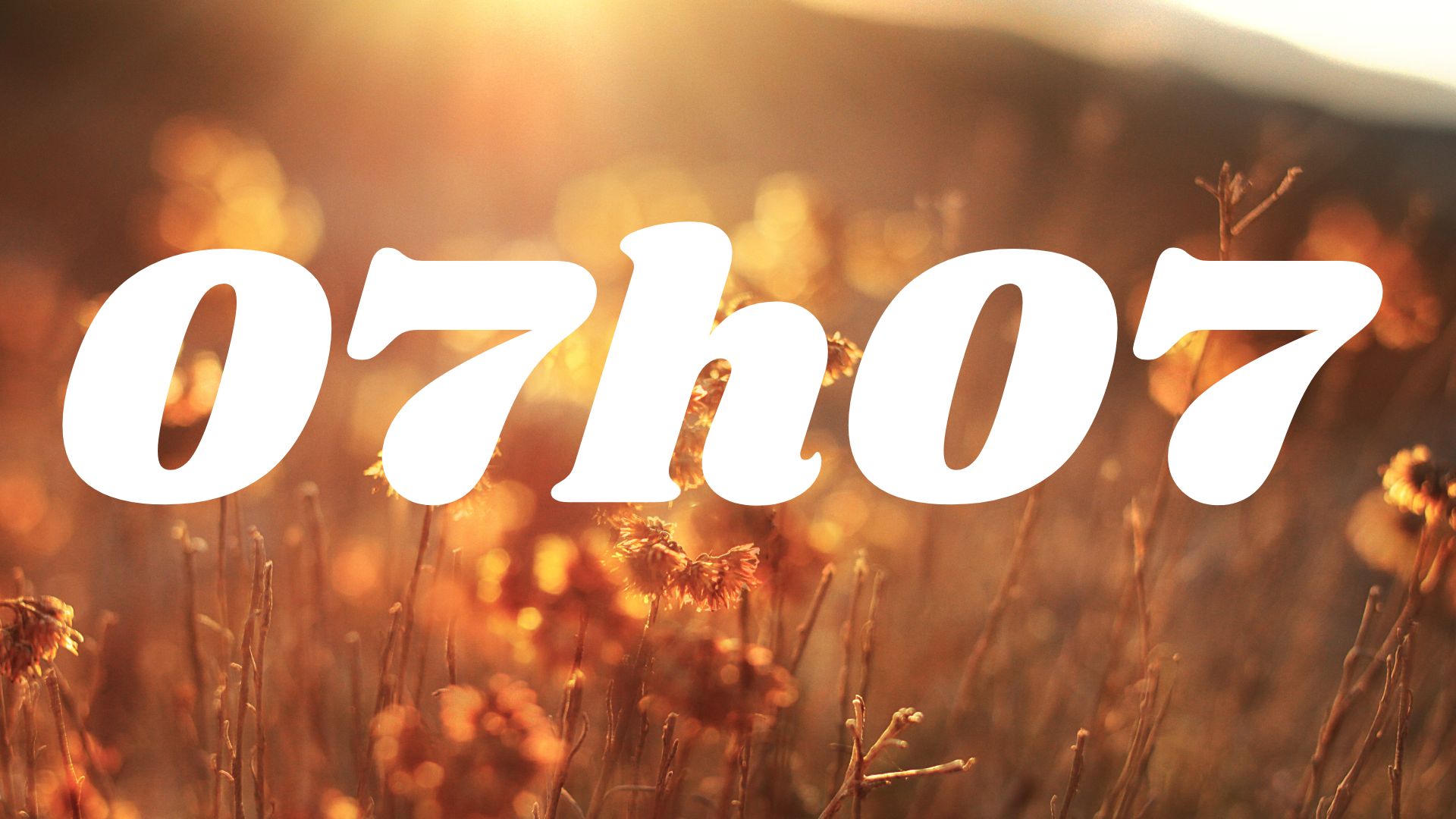 découvrez la signification de l'heure miroir 07h07 en 2025 et ce que ce chiffre double peut révéler sur votre vie, vos émotions et votre avenir.