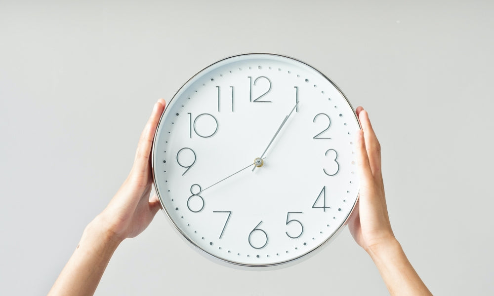 découvrez la signification de l'heure miroir 08h08 et ce que ce phénomène peut révéler sur votre vie, vos émotions et vos décisions.