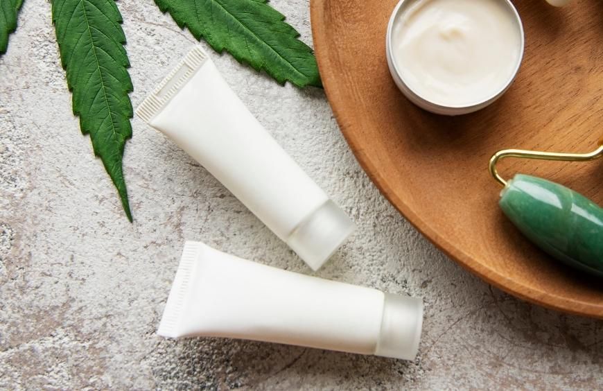 découvrez les bienfaits de la crème cbd pour la peau : hydratation, apaisement des irritations et anti-âge naturel pour une peau éclatante et en bonne santé.